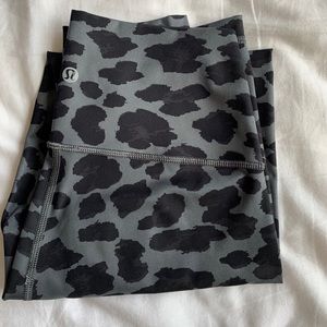 RARE LEOPARD LULULEMON‼️ open to offers